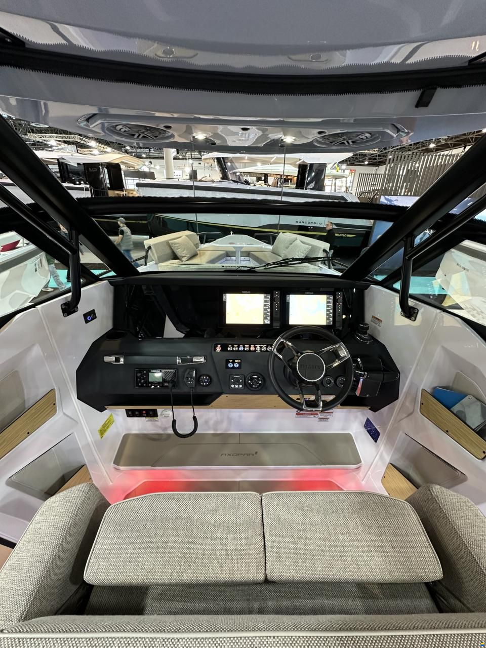 Axopar 29 ST Sun Top