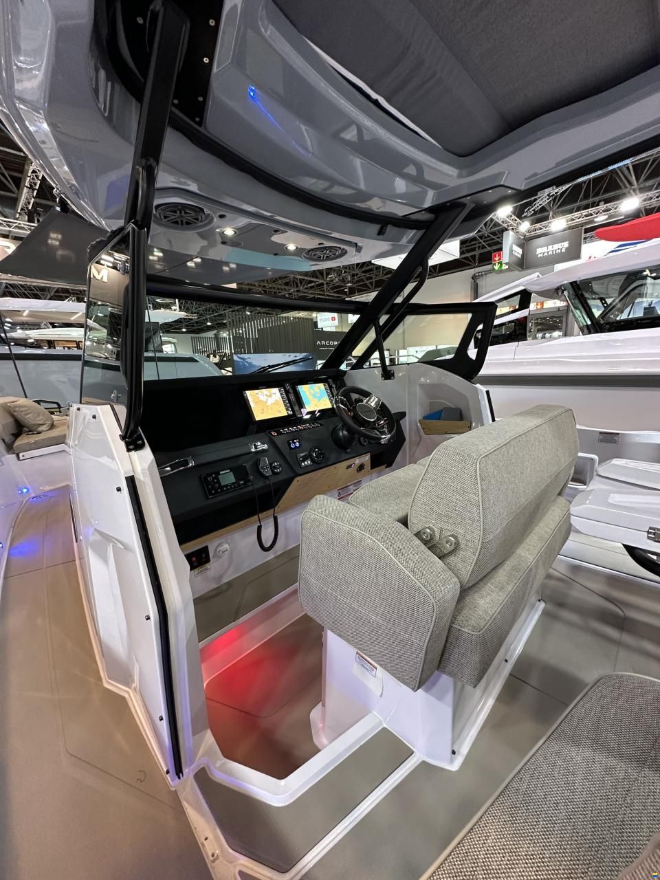 Axopar 29 ST Sun Top