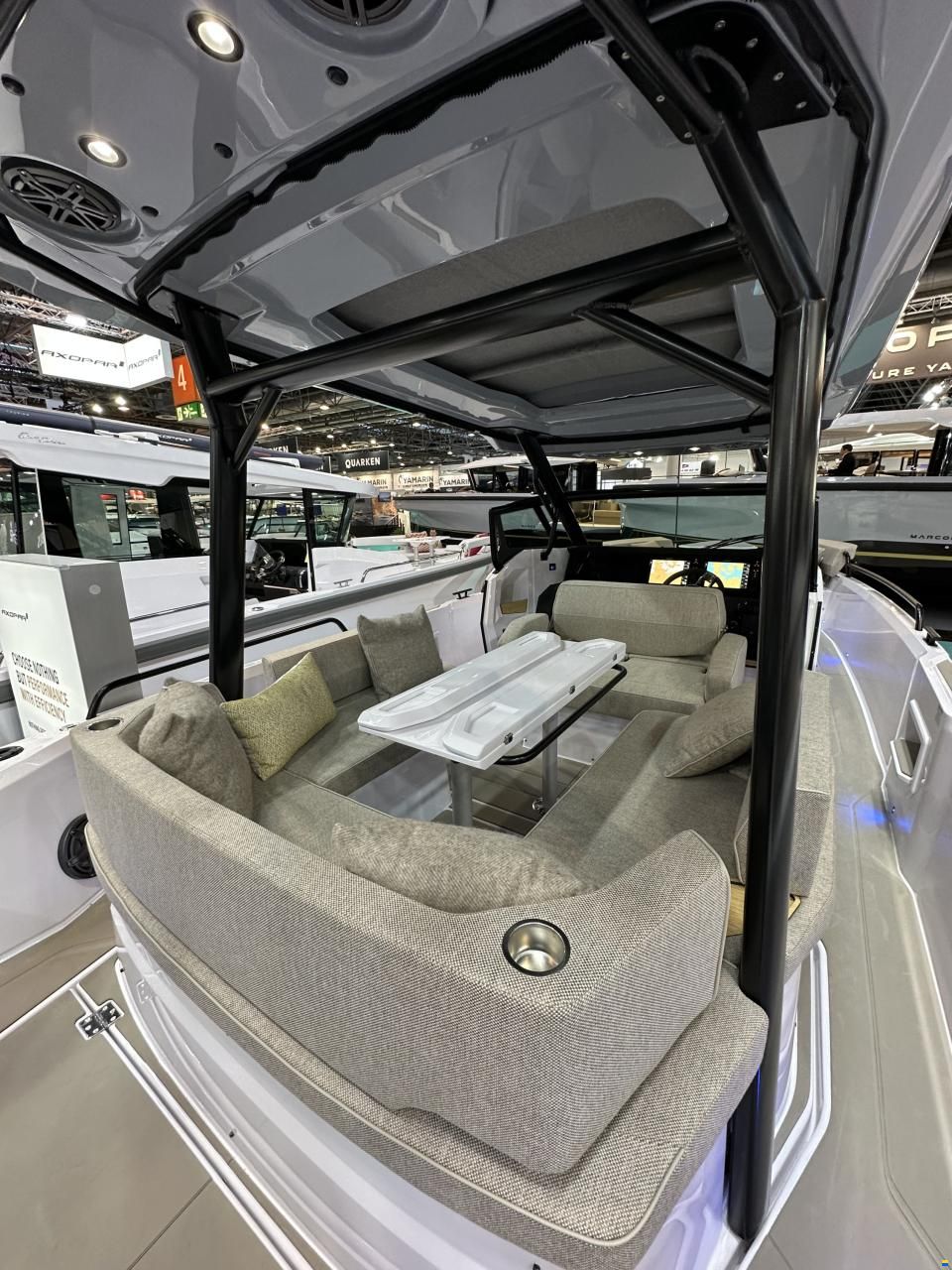 Axopar 29 ST Sun Top