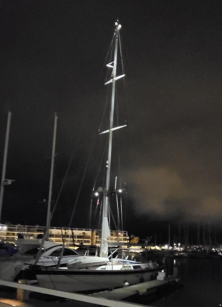 Hallberg-Rassy 55