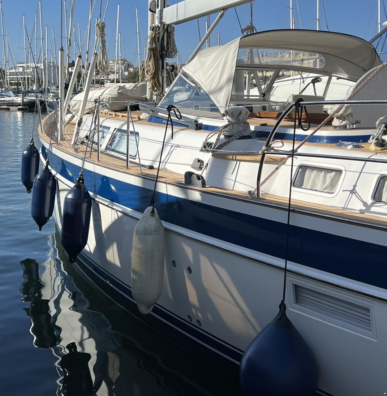 Hallberg-Rassy 55