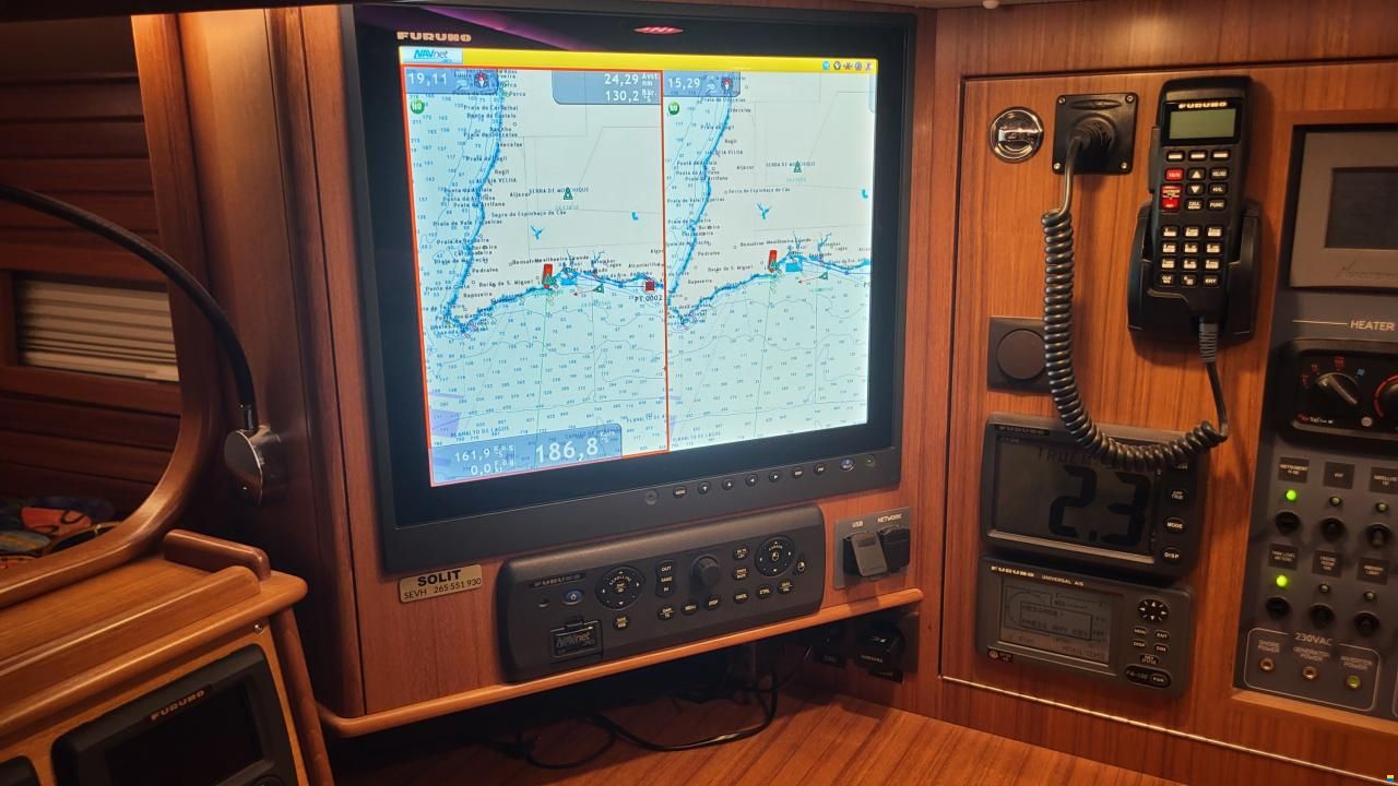 Hallberg-Rassy 55