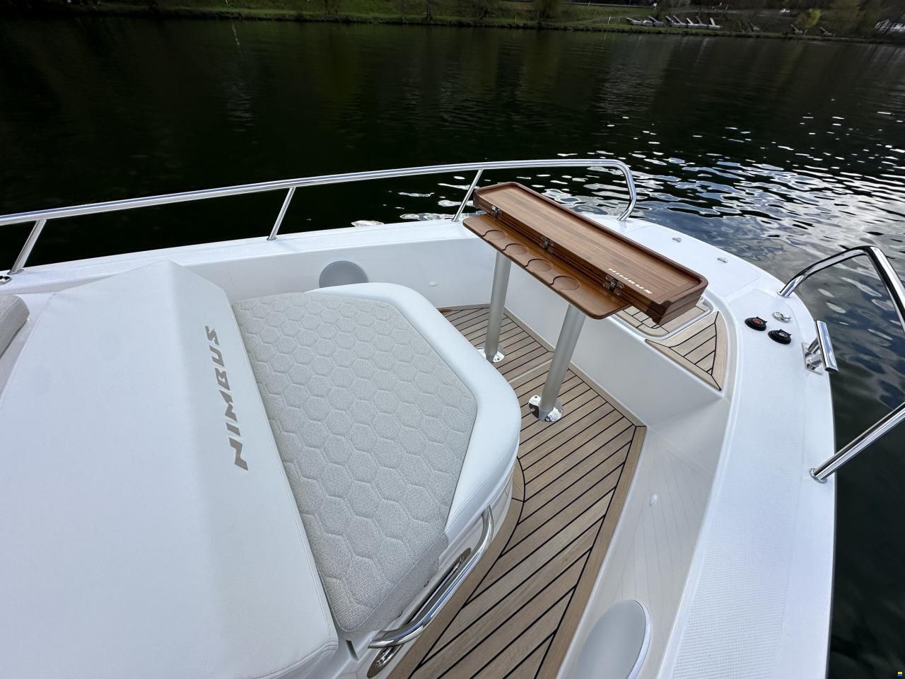 Nimbus T12