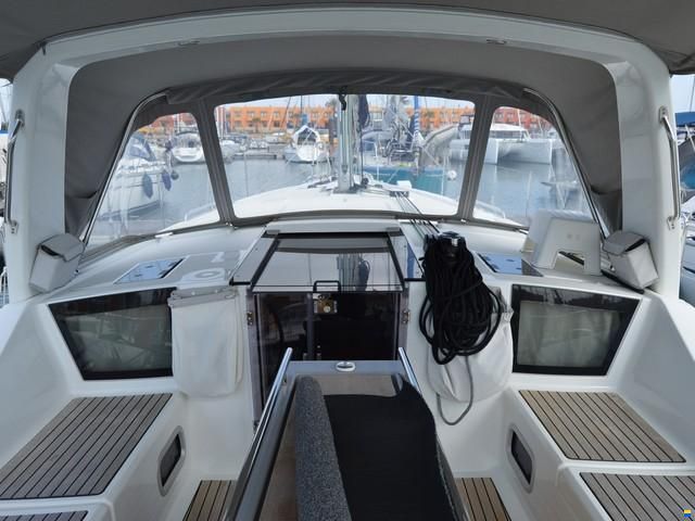 Beneteau Oceanis 41.1