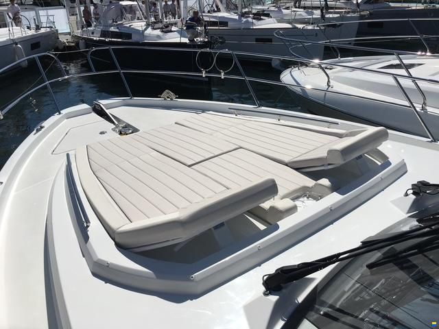 Jeanneau Velasco 43f