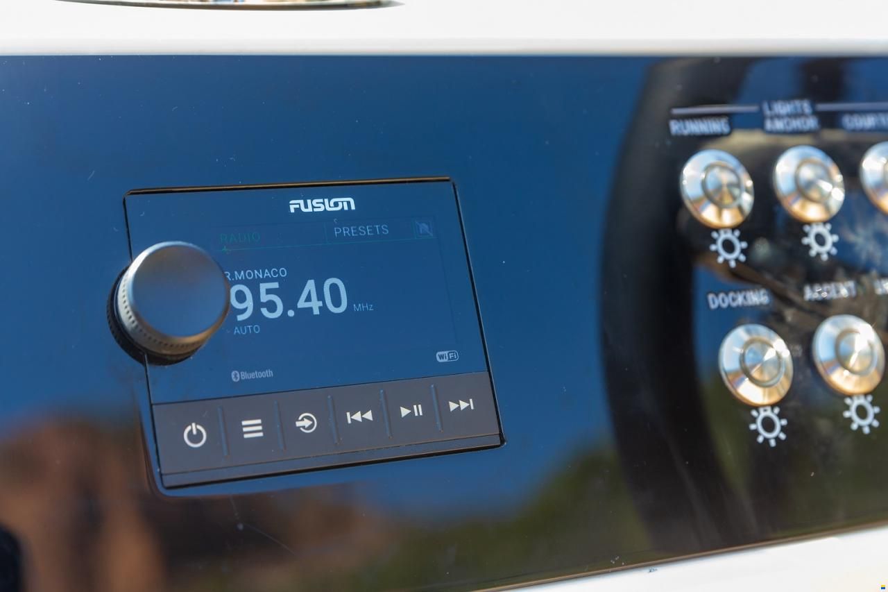 Sea Ray Sun Sport 250 Europe