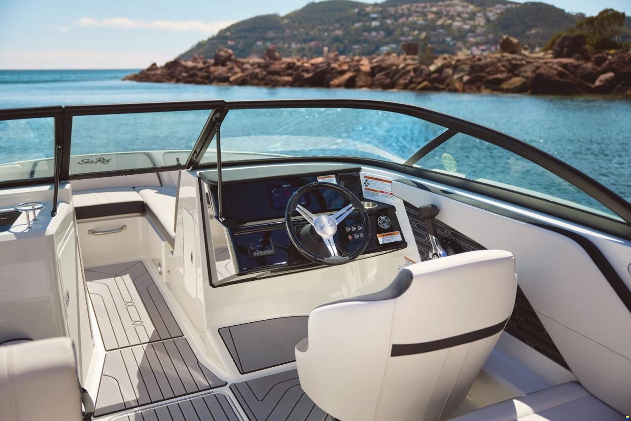 Sea Ray SPX 210 OB Europe