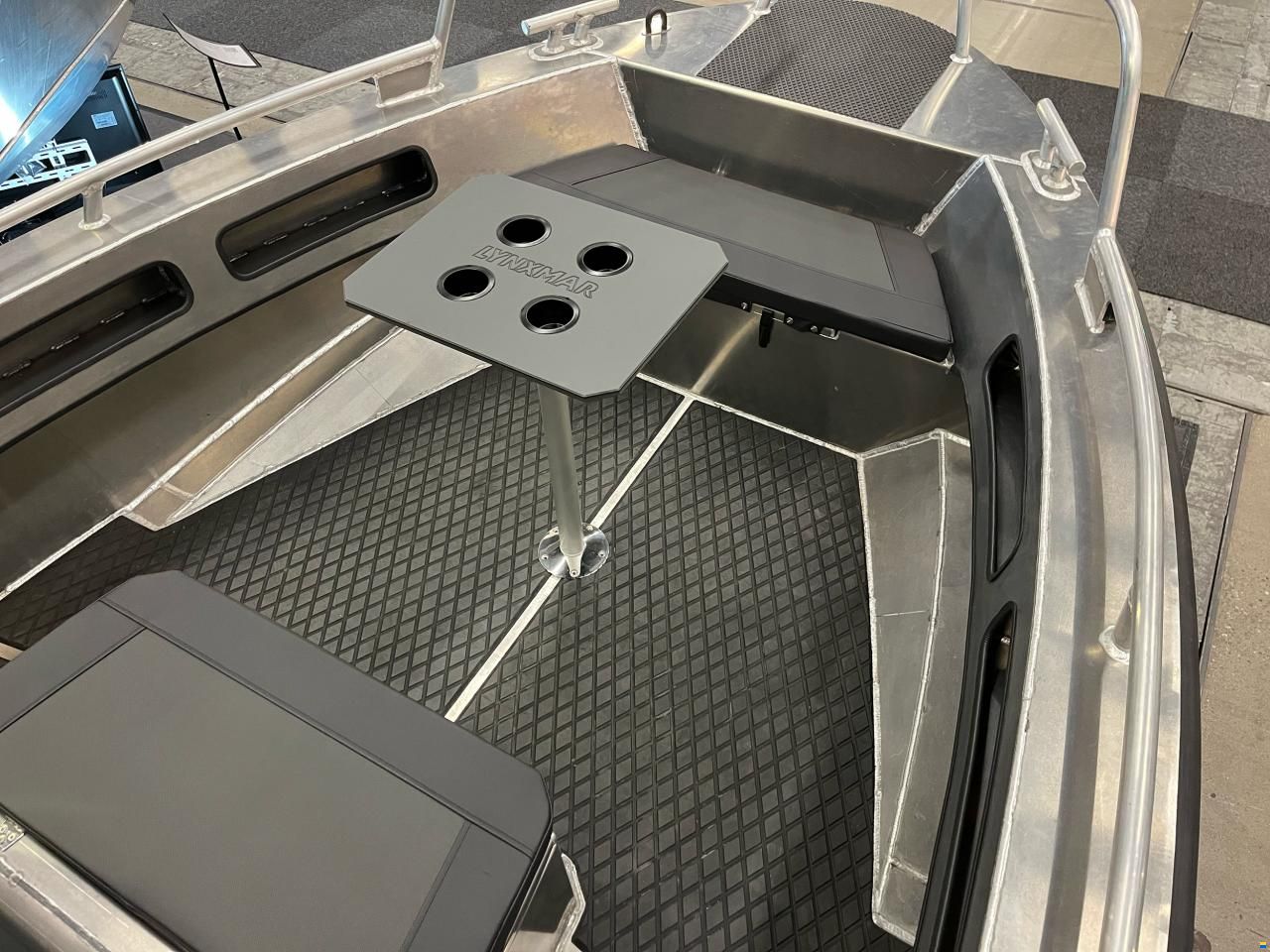 Lynxmar O22