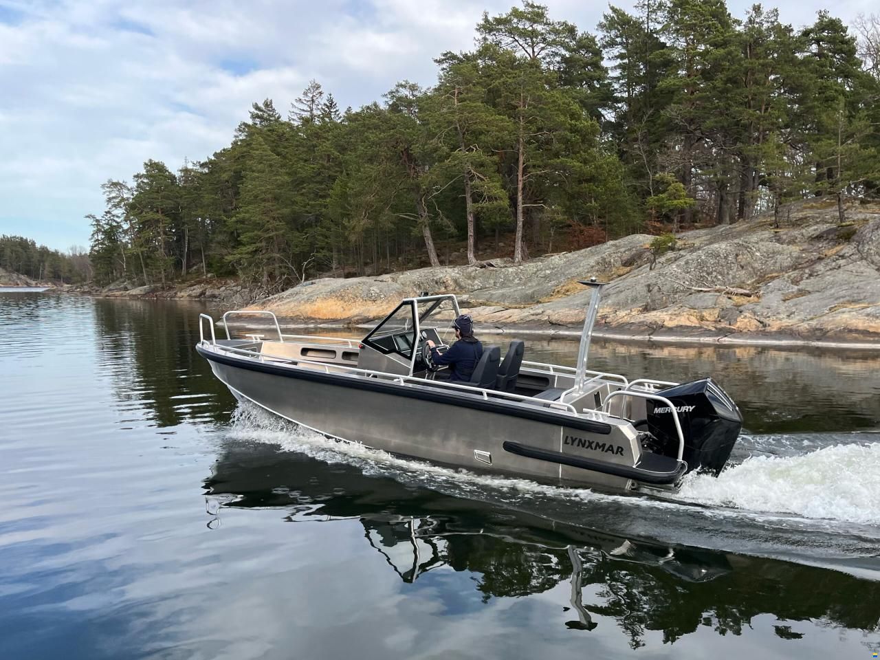 Lynxmar O22