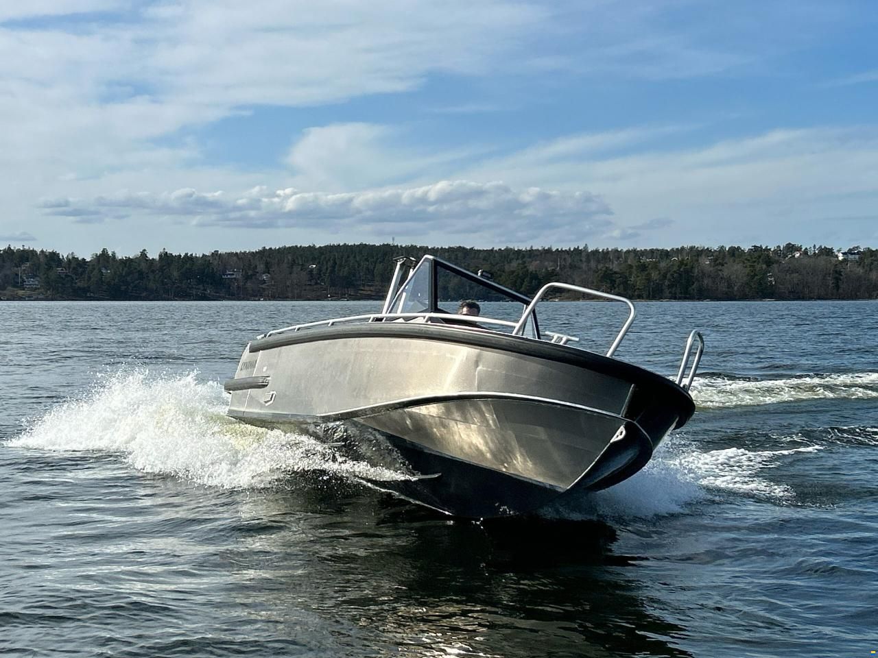 Lynxmar O22