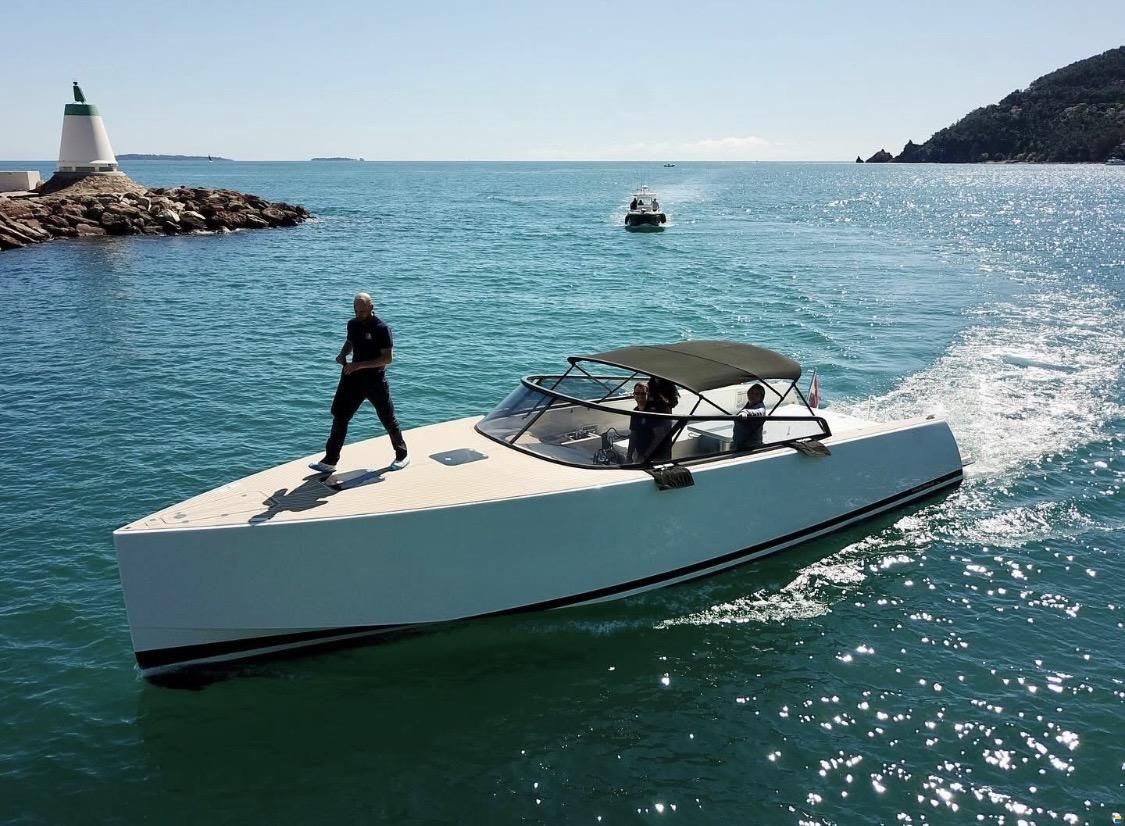 VanDutch 40