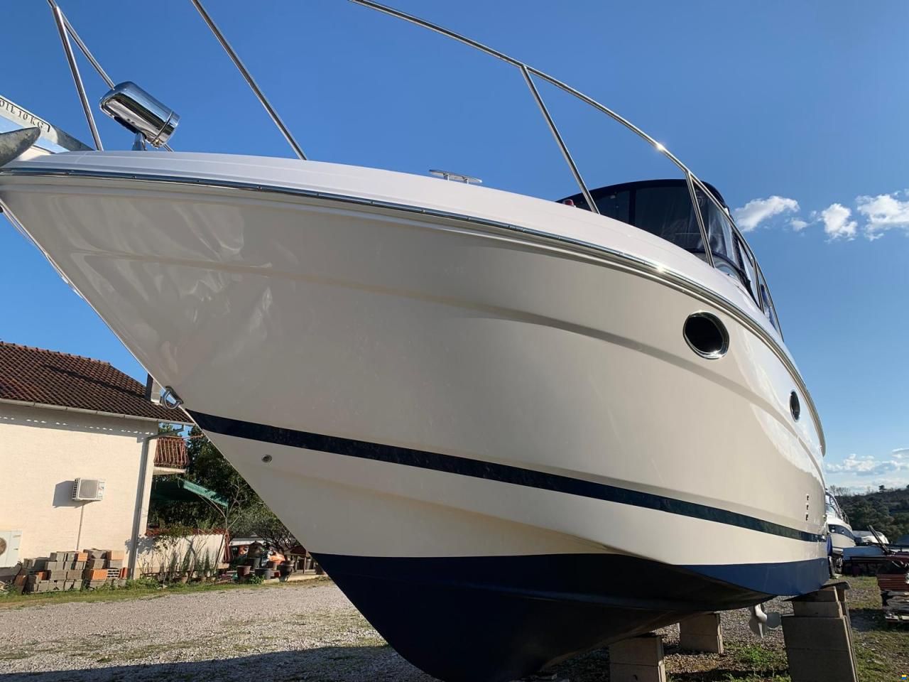 Regal 2860 Window Express