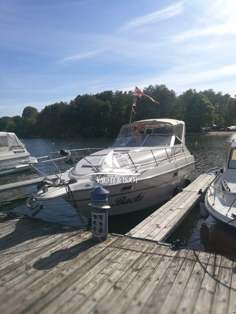 Maxum 2800 SCR