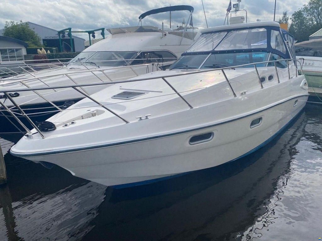 Sealine S38