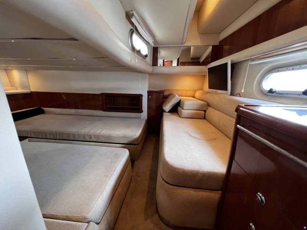 Sealine S38