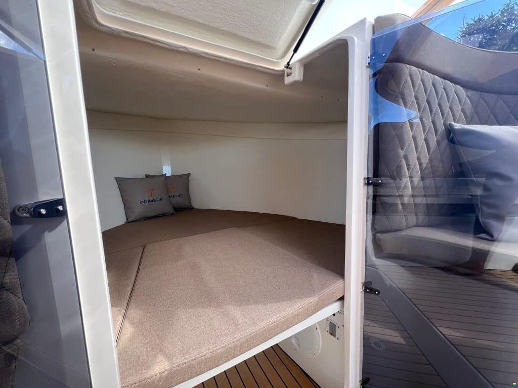 Primeur 850 Tender