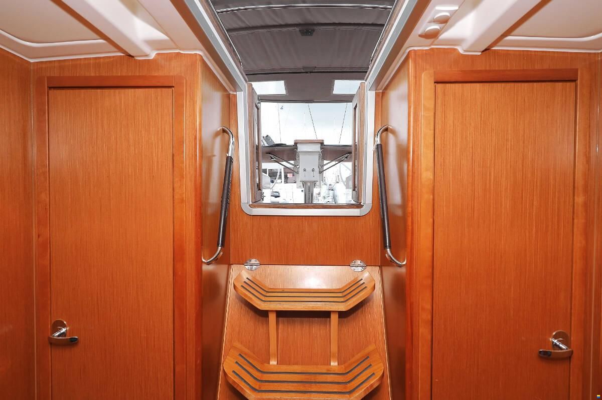 Bavaria Cruiser 51