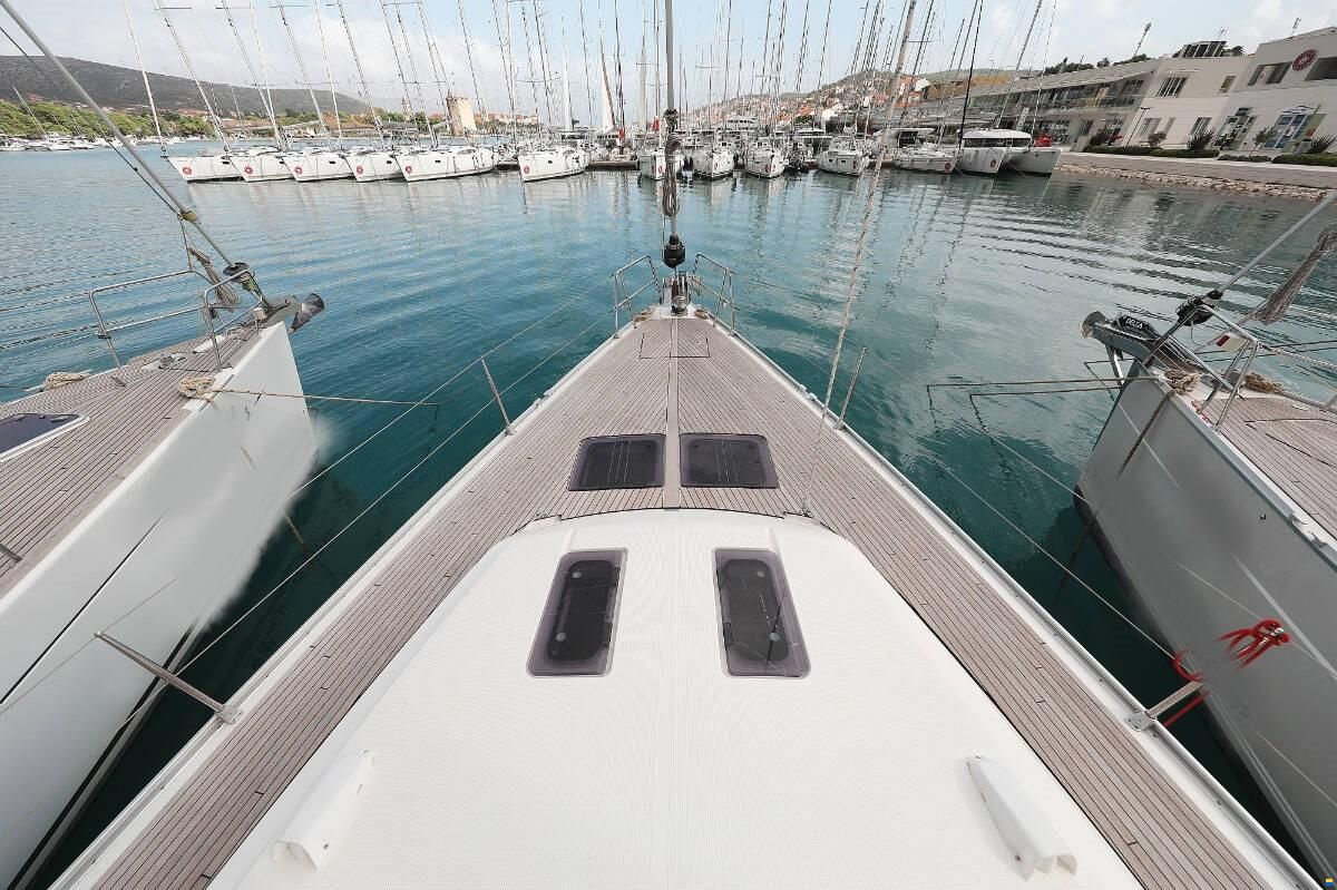 Bavaria Cruiser 51