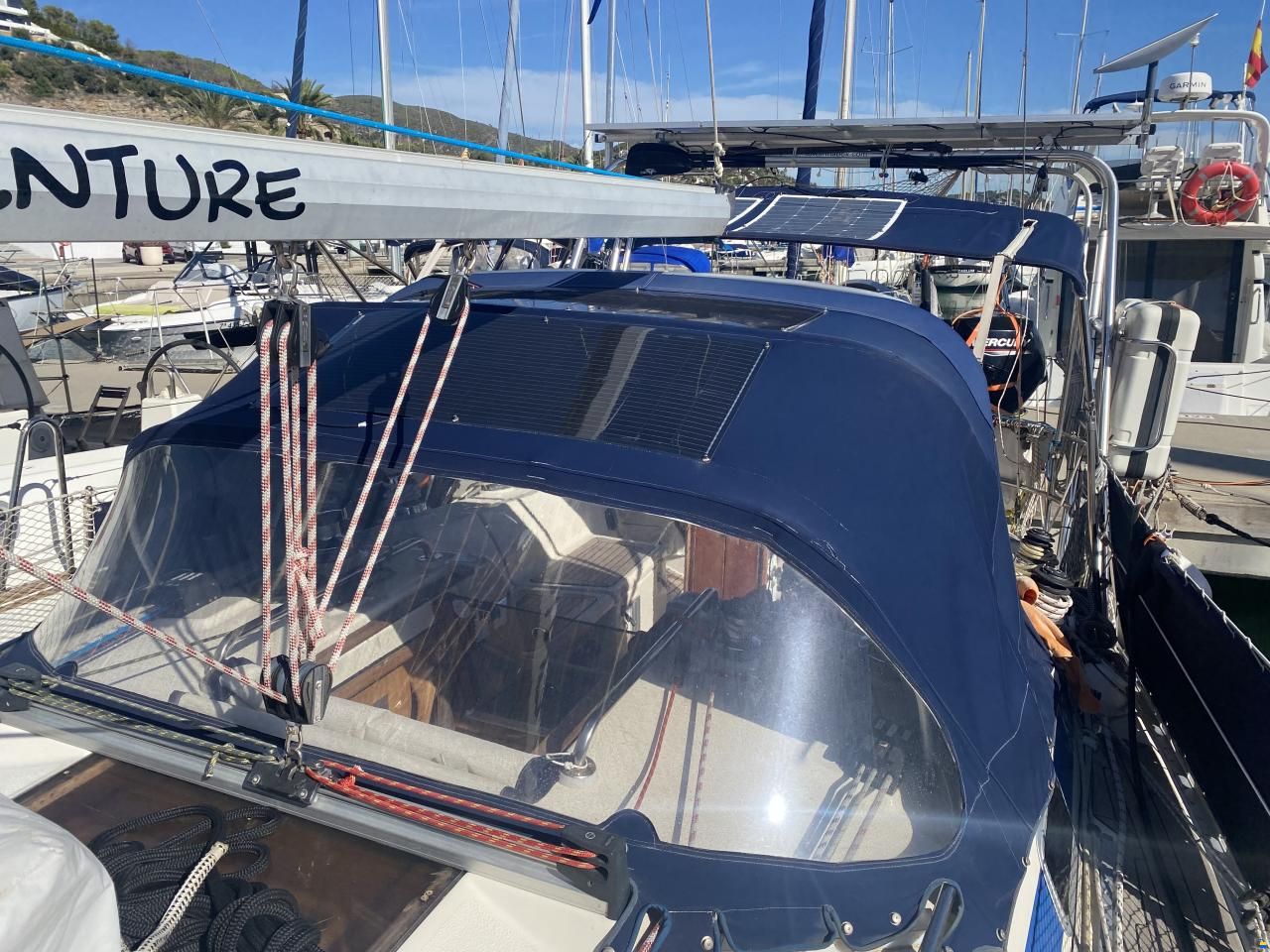 Bavaria 350 Lagoon
