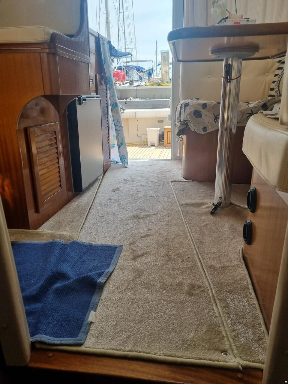 Cantieri Navali di Livorno Space 310 Day Cruiser