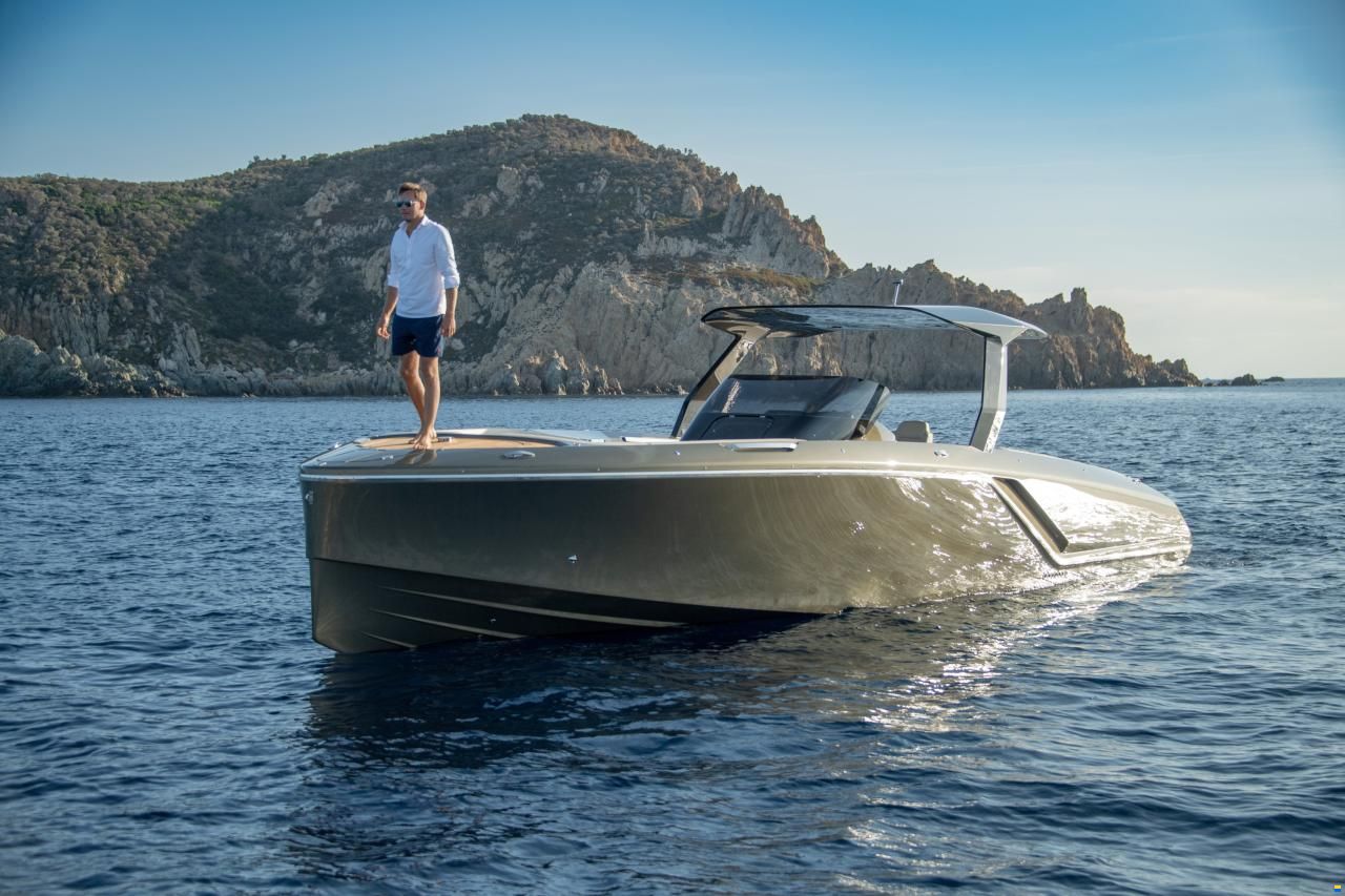 Frauscher 1212 Ghost Air