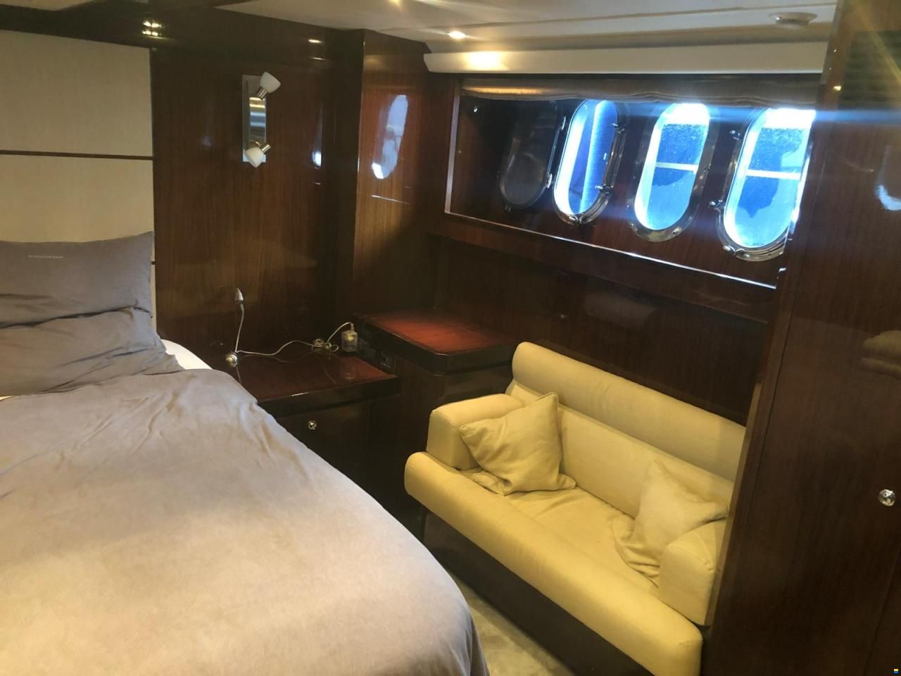 Elegance 64