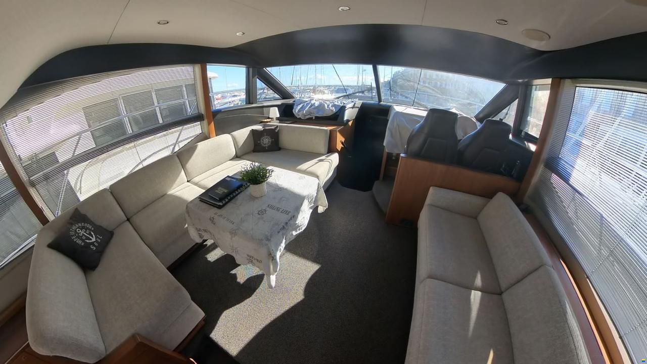Princess 52 Flybridge