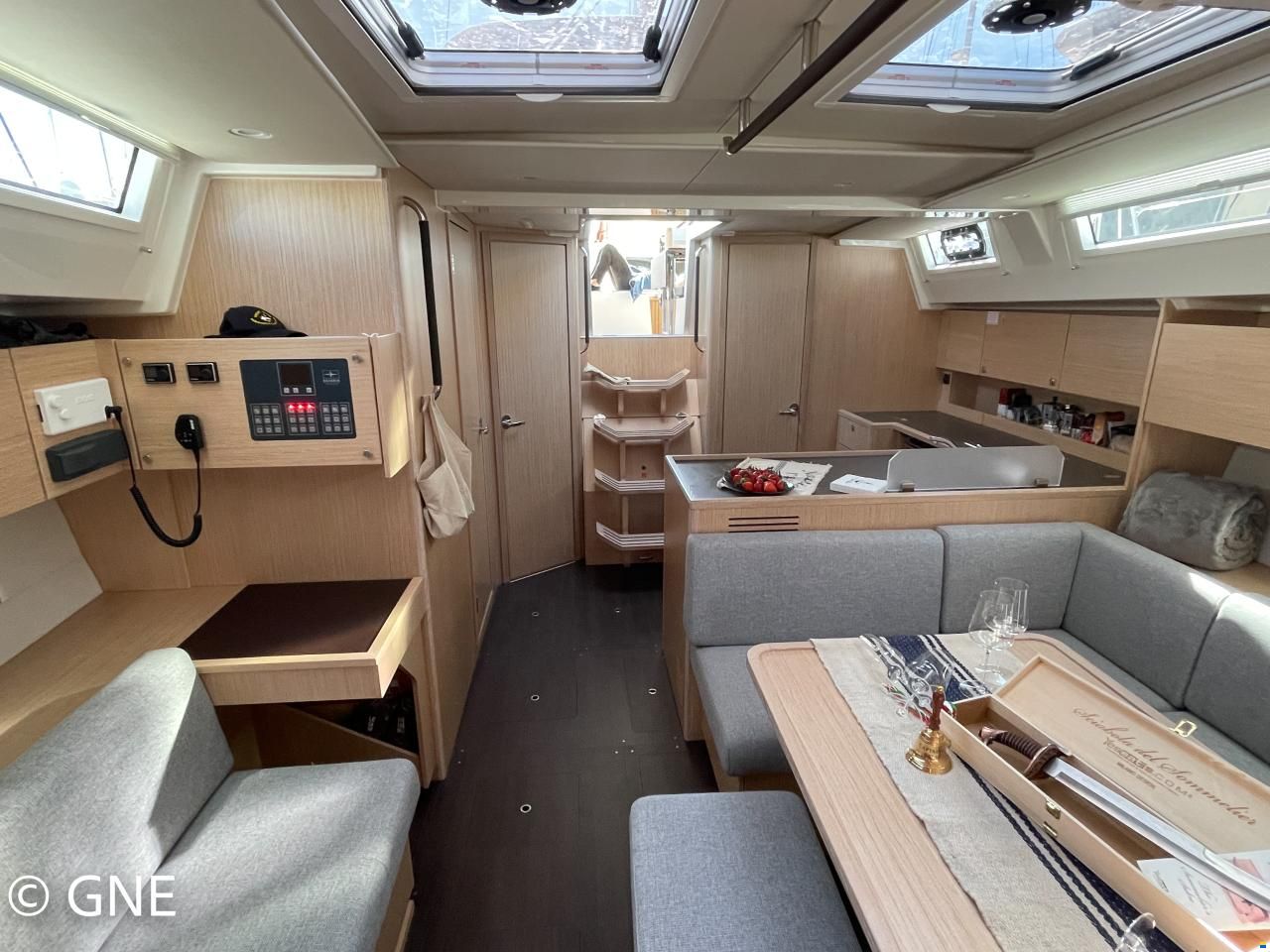 Bavaria C45 Style