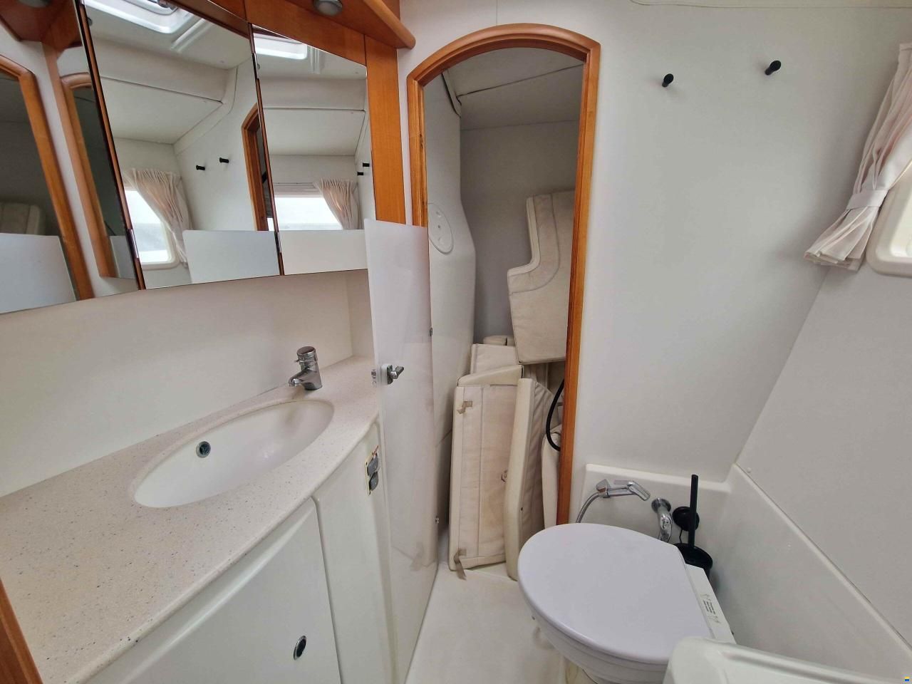Lagoon 440