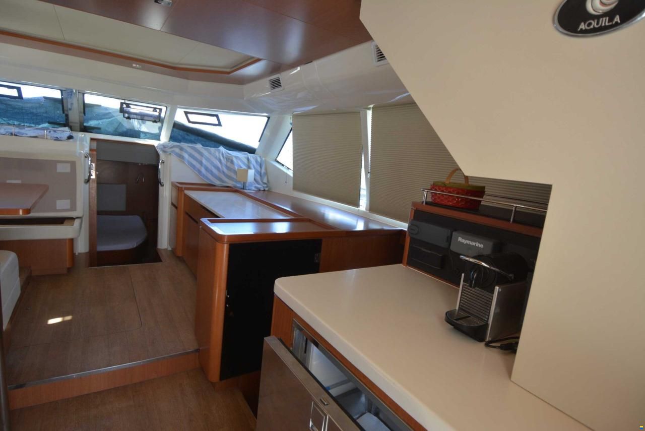 AQUILA 44