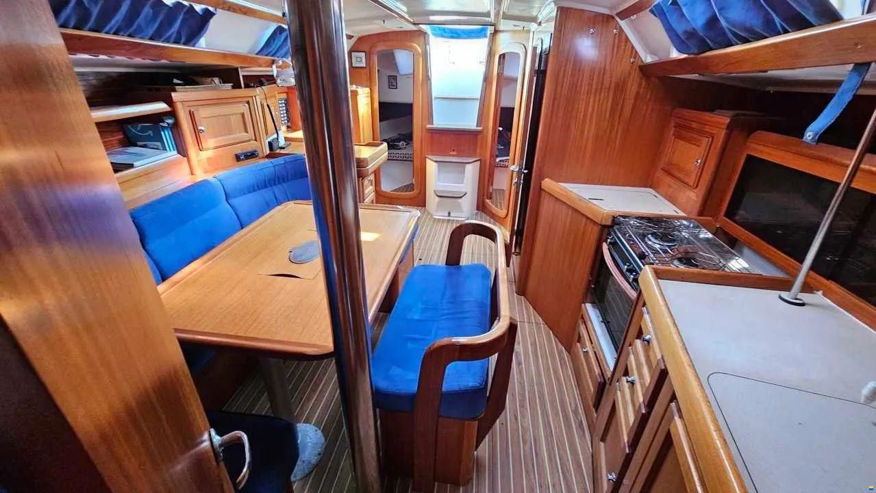 Dufour 38 CLASSIC GTE
