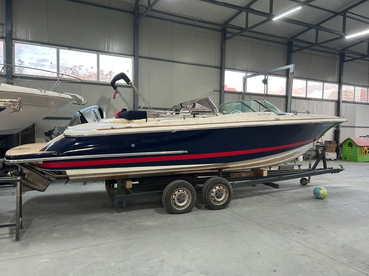 Chris Craft 25 Launch