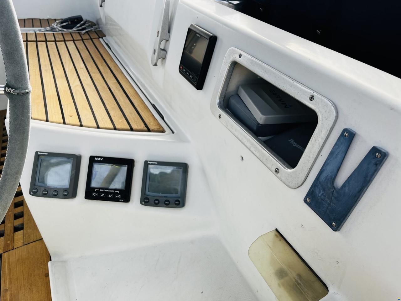Beneteau First 405