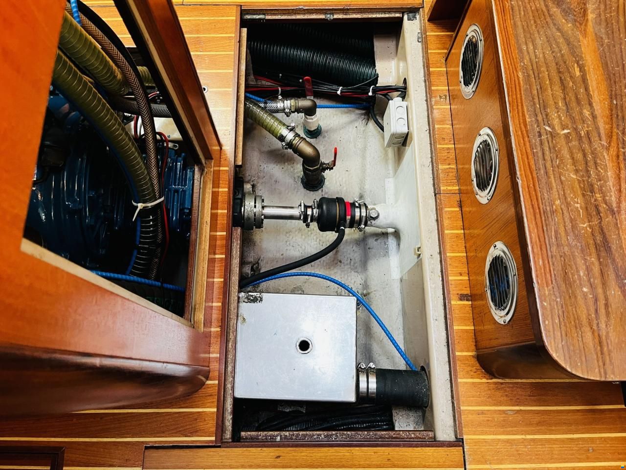 Beneteau First 405
