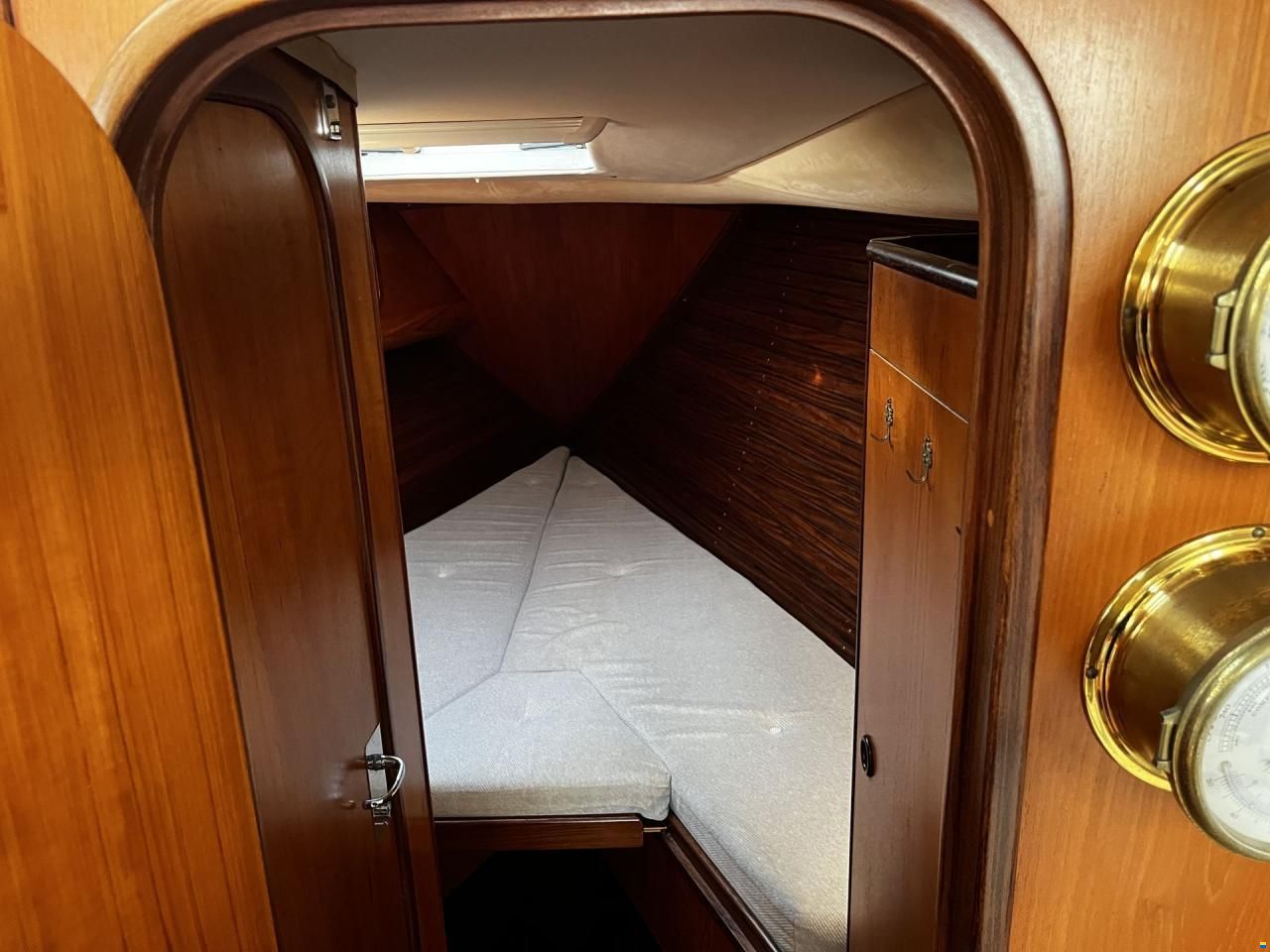 Beneteau First 405