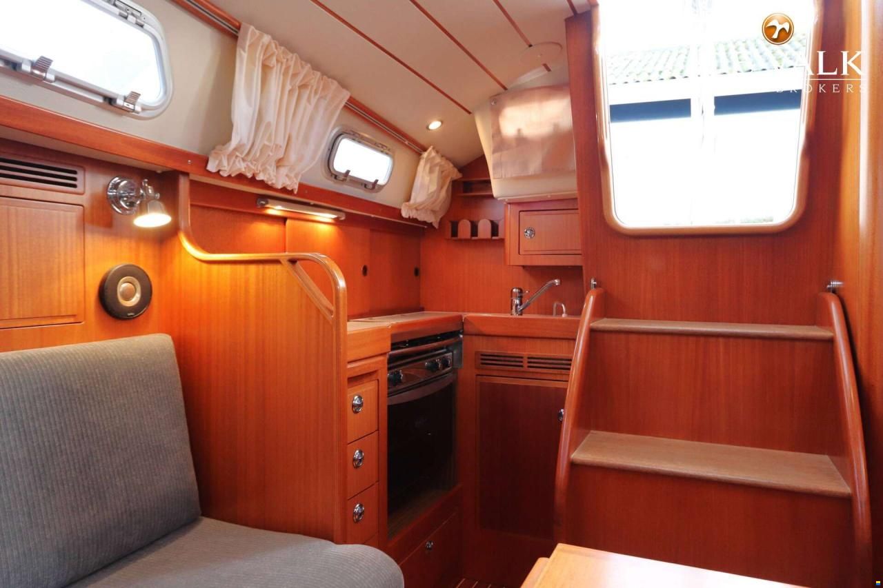 Hallberg-Rassy 310