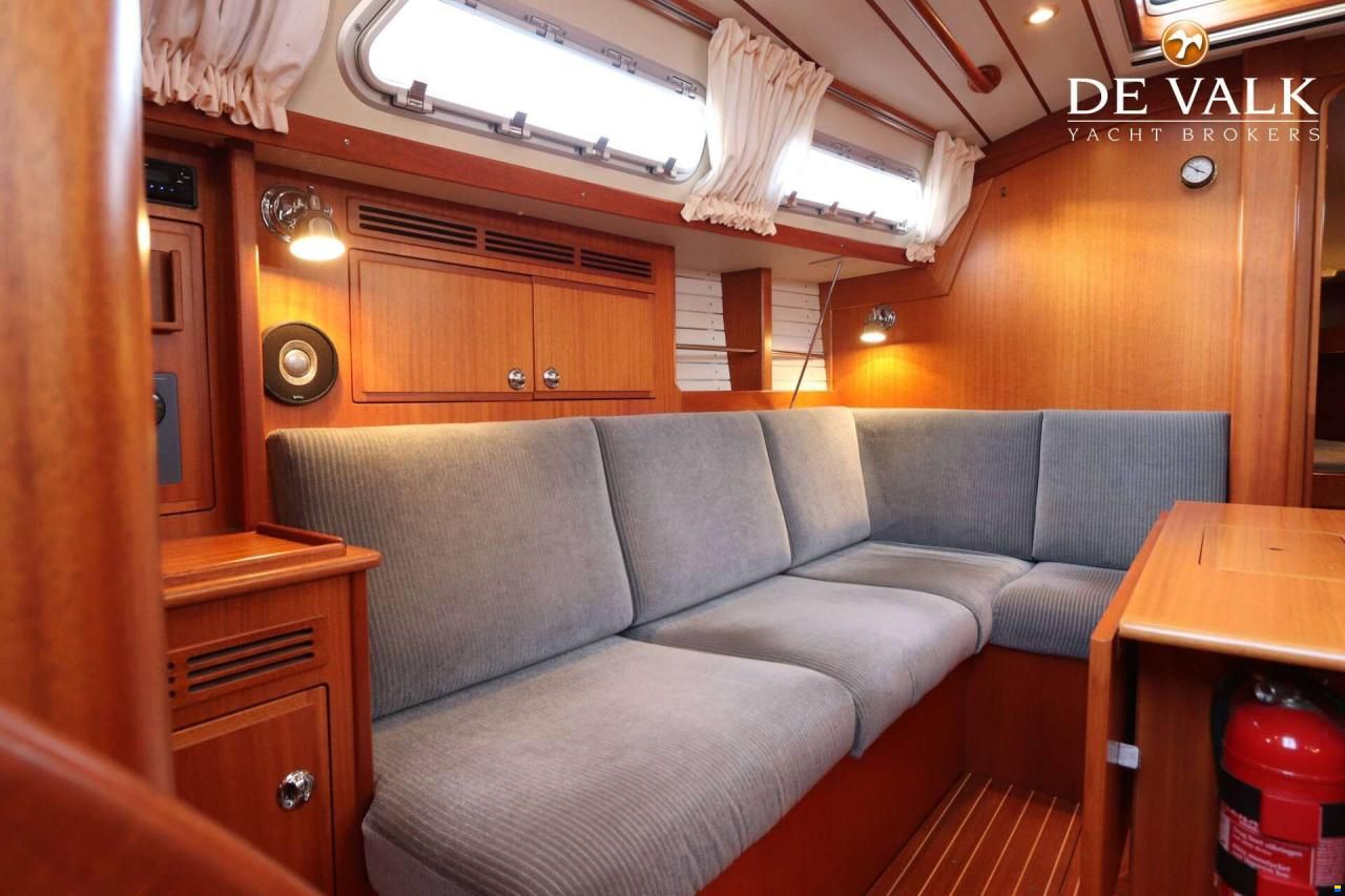 Hallberg-Rassy 310