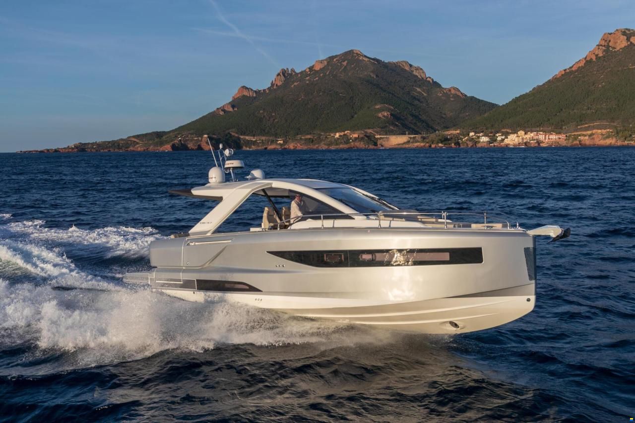 Jeanneau DB 37 IB