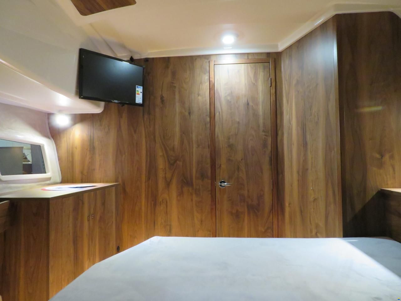 Balt ➤ 918 Titanium