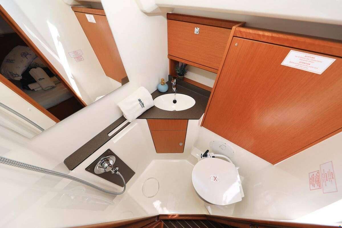 Bavaria CRUISER 46