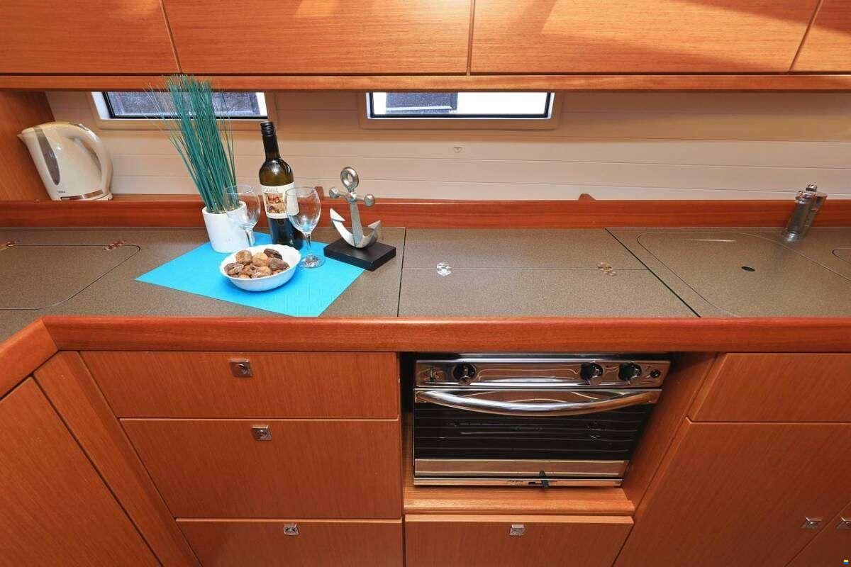 Bavaria CRUISER 46