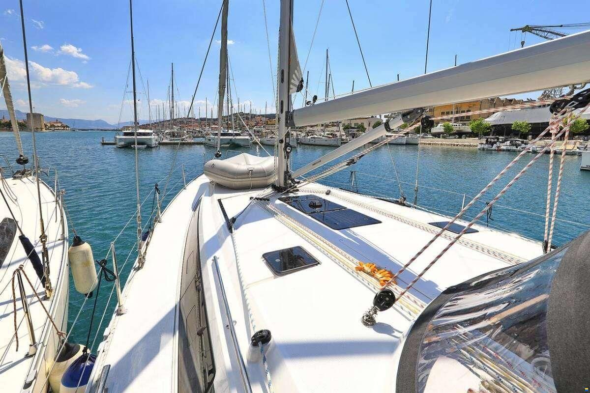 Bavaria CRUISER 46