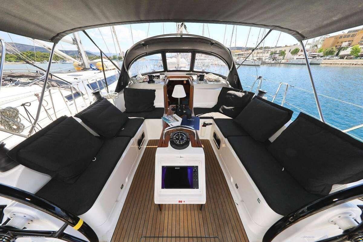 Bavaria CRUISER 46