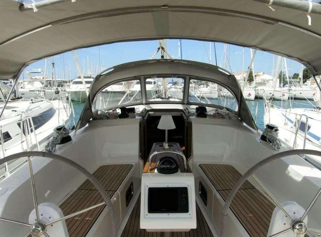 Bavaria CRUISER 41