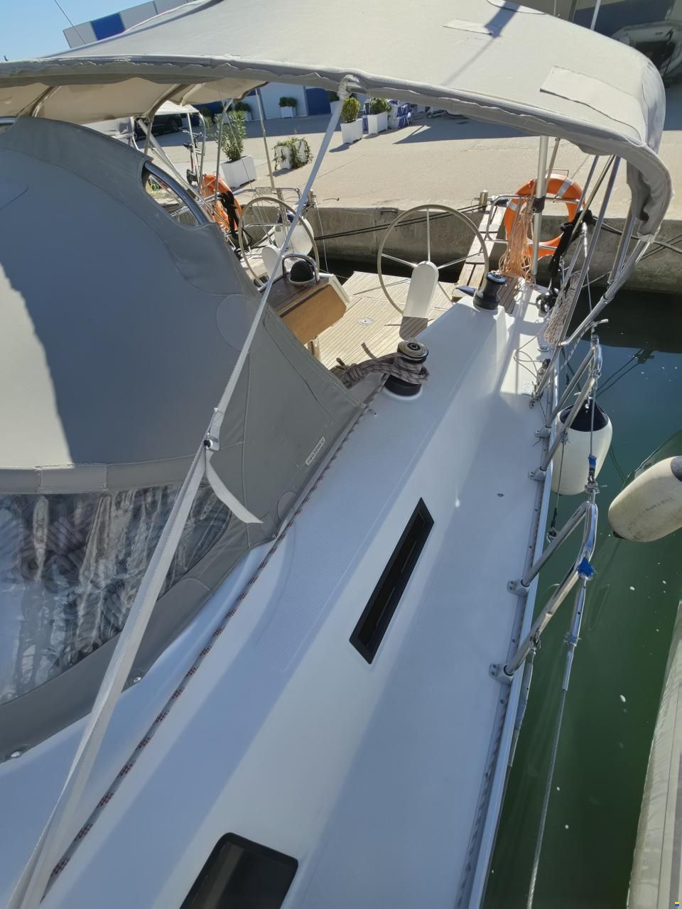 Bavaria CRUISER 41