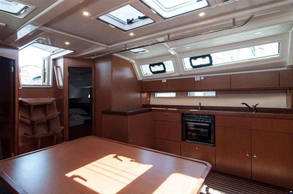 Bavaria CRUISER 46