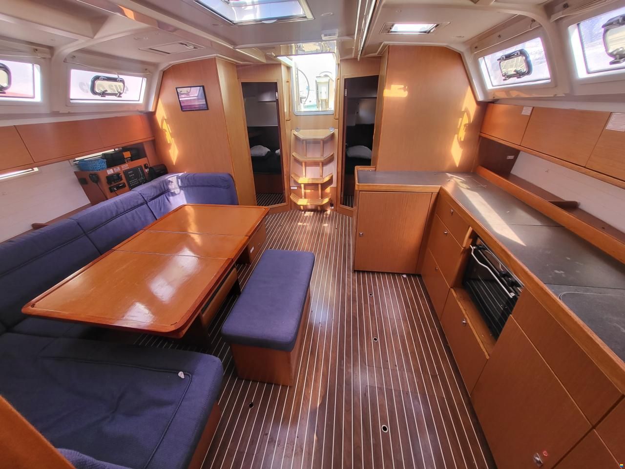 Bavaria CRUISER 46