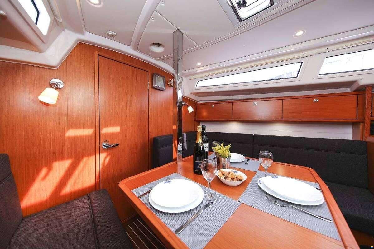 Bavaria CRUISER 34