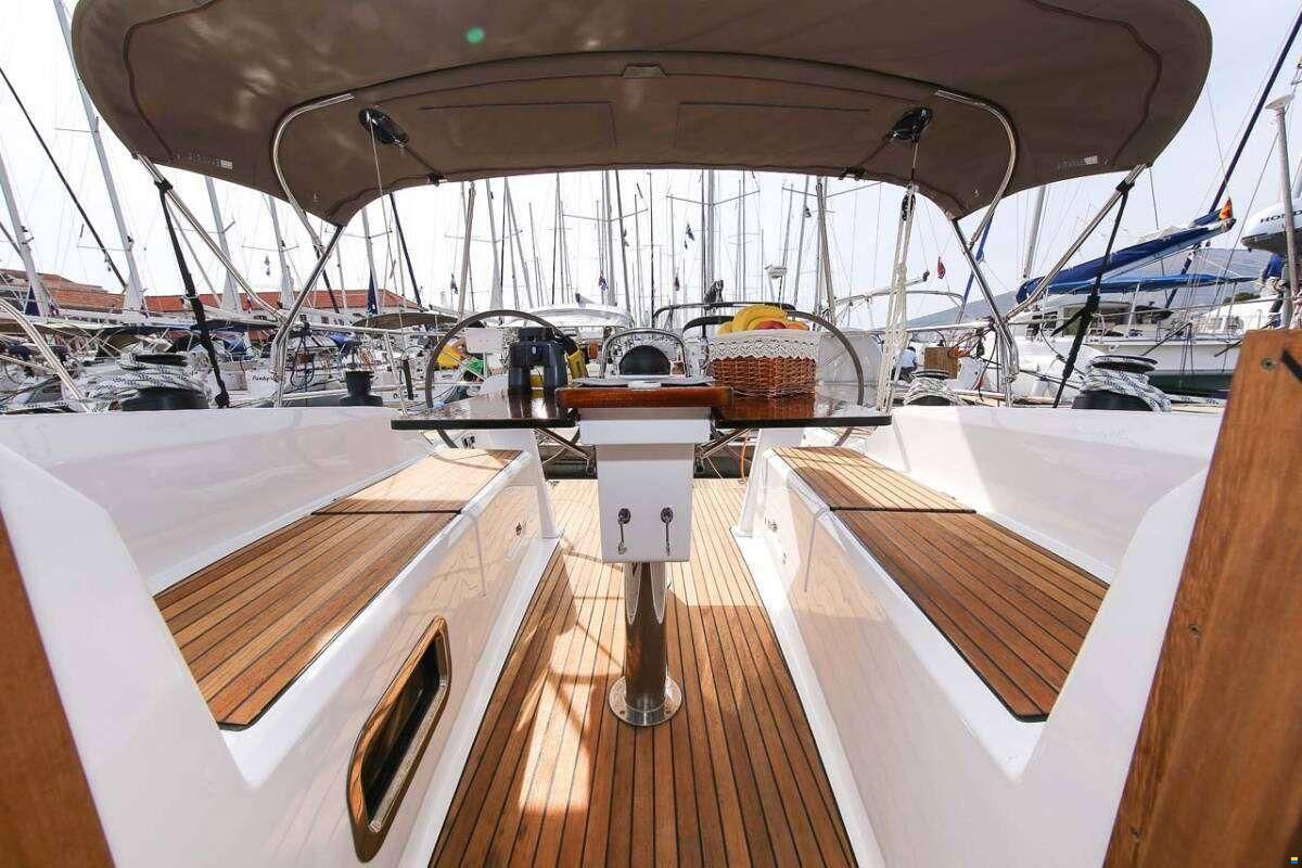 Bavaria CRUISER 34