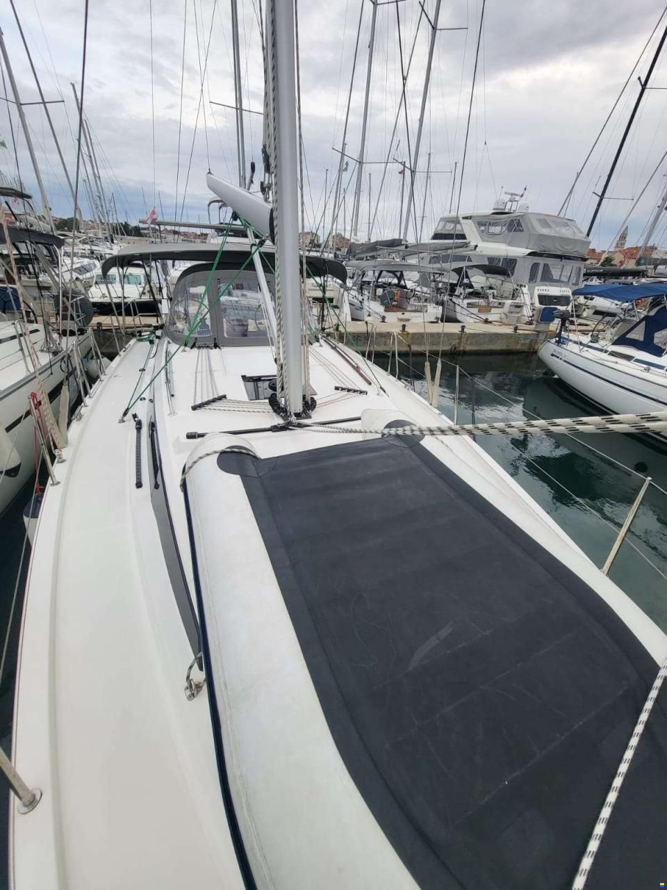 Bavaria C38
